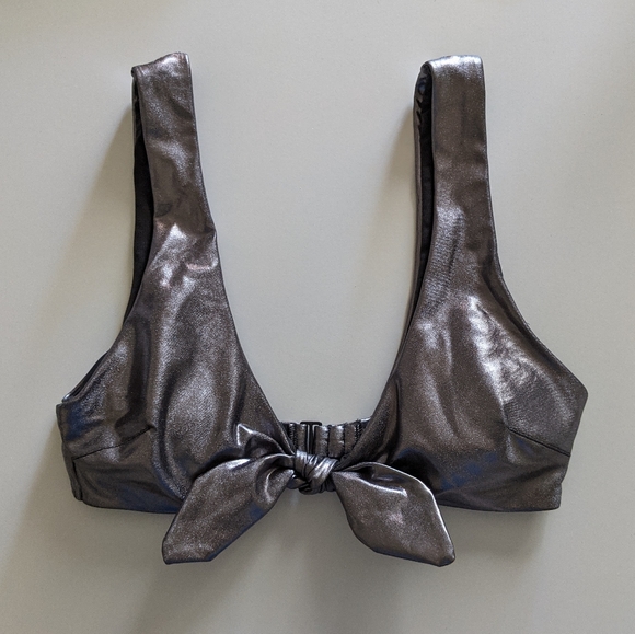 aerie Other - {Aerie} Brand New Metallic Silver Scoop Bikini Top